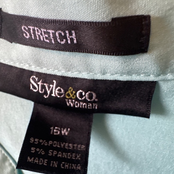 Style & Co blouse - Picture 2 of 5